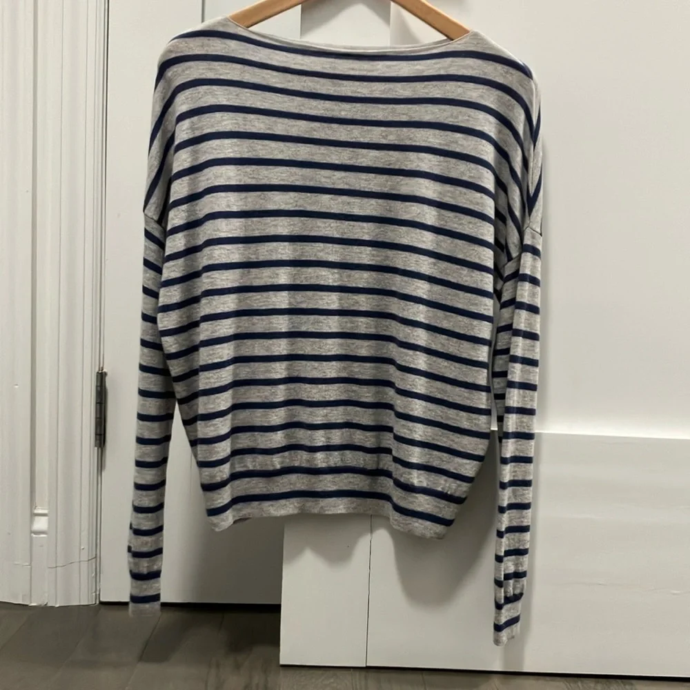 NWT Vince Cashmere Blend Striped Sweater Size XS - Picture 2 of 9